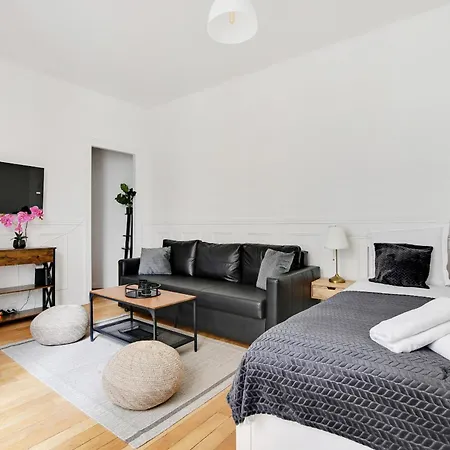 Apartment Louvre In Saint-germain Ideal For Visiting