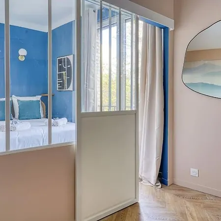 2 Pereire Arc De Triomphe Iii Apartament