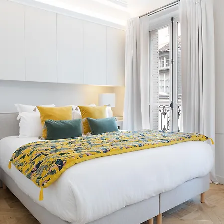 Pick A Flat's In Saint-germain, Bon Marche - Rue De Babylone Apartment Paris