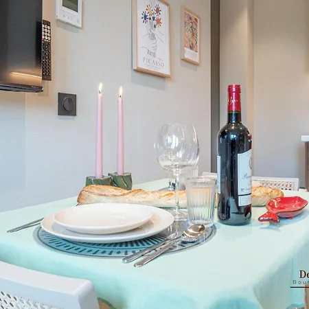 De Montescal- Montparnasse With Ac 11 To 14m2 In A Prime Location Appartement