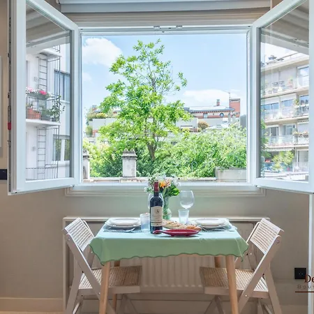 De Montescal- Montparnasse With Ac 11 To 14m2 In A Prime Location