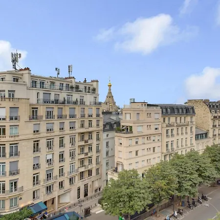 Apartment Tiny House St Honore