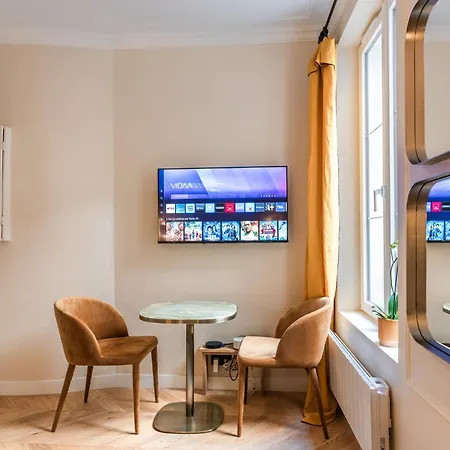 Charming With Terrace - Near Montmartre * Paris