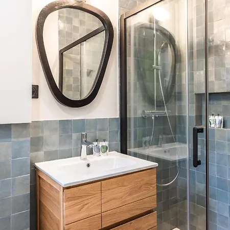 Apartment Charming With Terrace - Near Montmartre *