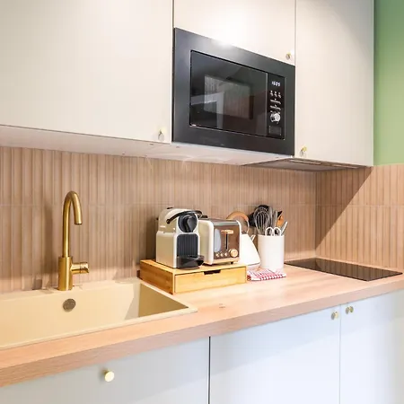 Apartment Charming With Terrace - Near Montmartre Paris