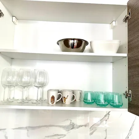 Apartamento Refait A Neuf 2 Pieces - - Equipe - Parking *
