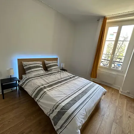 Refait A Neuf 2 Pieces - - Equipe - Parking Apartamento París