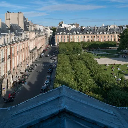 Hotel Cour Des Vosges - Evok Collection