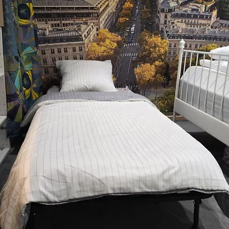Petit Bijou Dans Le Centre De Apartament