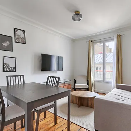 Montmartre Seveste Ii Magnifique 2br Appartamento Parigi