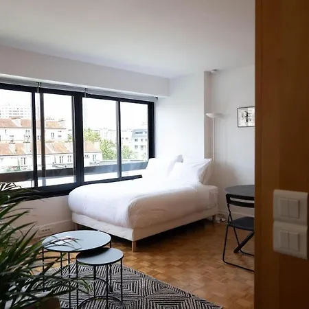 Bright And Quiet Studio, Place D Italie, Párizs