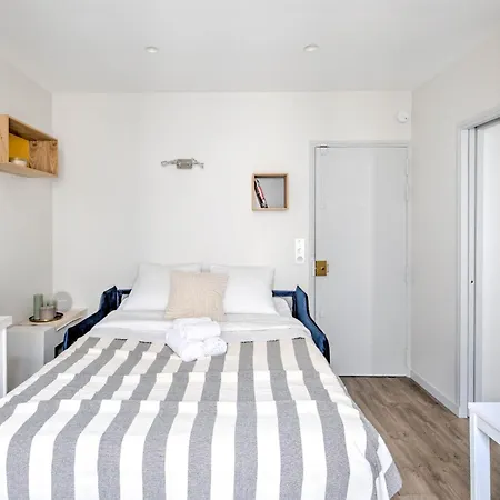 Eiffel Tower & Invalides - 1br - Cityapartmentstay *