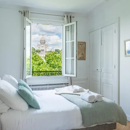 Montmartre - Avec Vue Sur Le Sacre-coeur Apartment