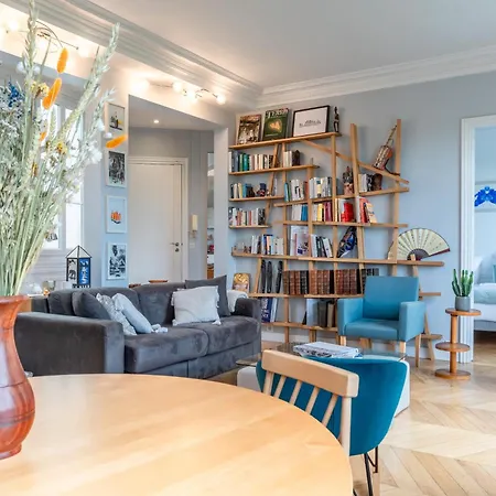 Apartment Montmartre - Avec Vue Sur Le Sacre-coeur *