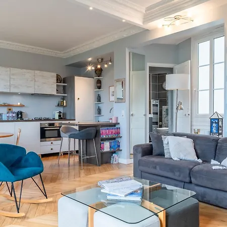 Montmartre - Avec Vue Sur Le Sacre-coeur Apartment