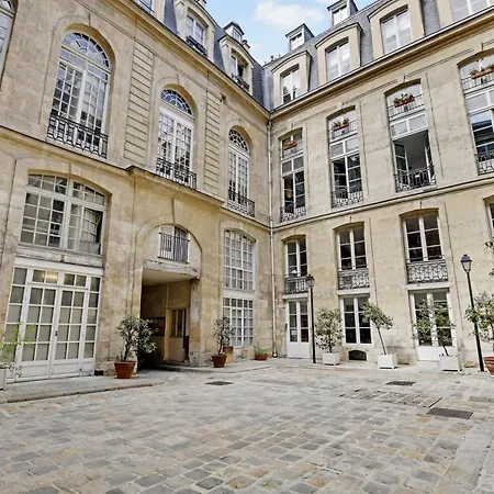 Pick A Flat's Apartements With Services In Louvre - Rue Des Halles