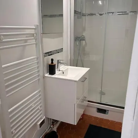 Renovated Flat Near Tour Eiffel * París