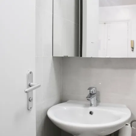 Beautiful Family Studio In The 13th Apartamento París
