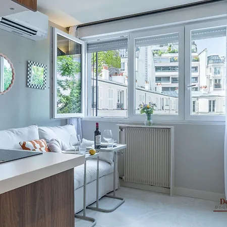De Montescal- Montparnasse With Ac 11 To 14m2 In A Prime Location 아파트 파리