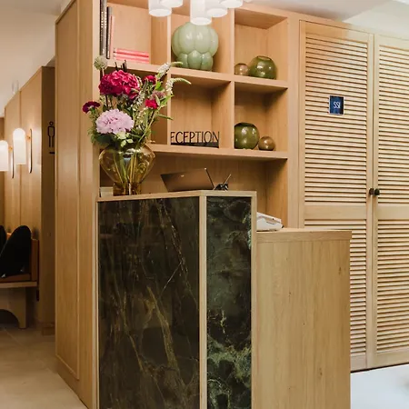 Opera Hotel 3*