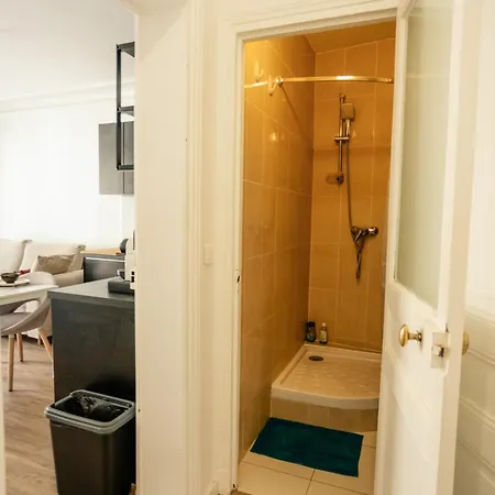 Apartment Lovely Bastille Paris