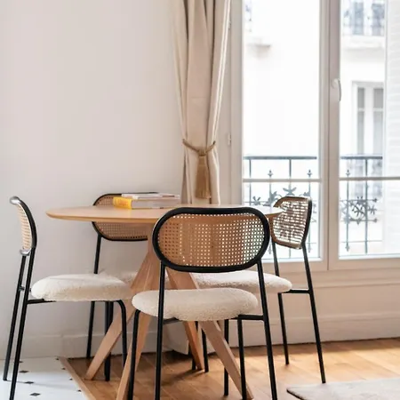 公寓 Charming Parisian Flat Near Eiffel Tower *