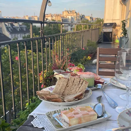 Grand Familial Parisien, Avec Balcon Et Parking Apartment *