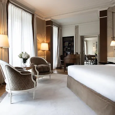 La Reserve & Hotel