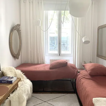 Climatise Pour 1 Ou 2 Personnes Au 109 Avenue Mozart 16 Apartment Paris