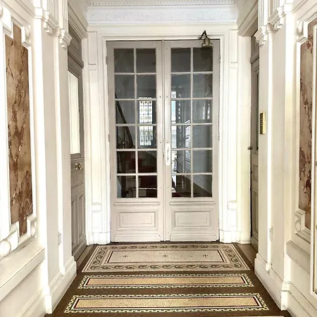 Climatise Pour 1 Ou 2 Personnes Au 109 Avenue Mozart 16