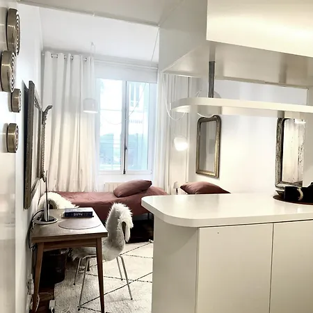 Apartment Climatise Pour 1 Ou 2 Personnes Au 109 Avenue Mozart 16 *