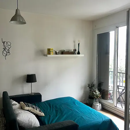 Lumineux Au Coeur De * Párizs