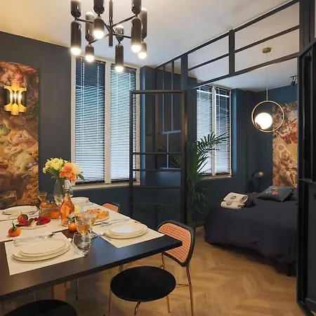 Apartment Sublimappartlamarquisepariscenter2bathr *