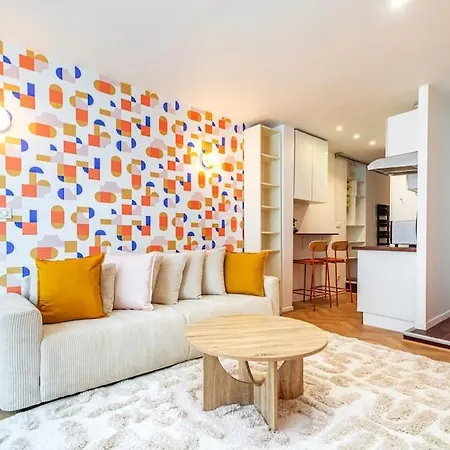 Colore Aux Portes Des Buttes Chaumont Apartamento París