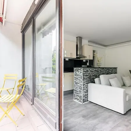 Apartment Ensoleille Buttes Chaumont -iv *
