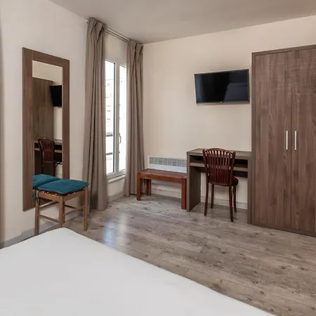 Hotel La Perle Montparnasse 2*