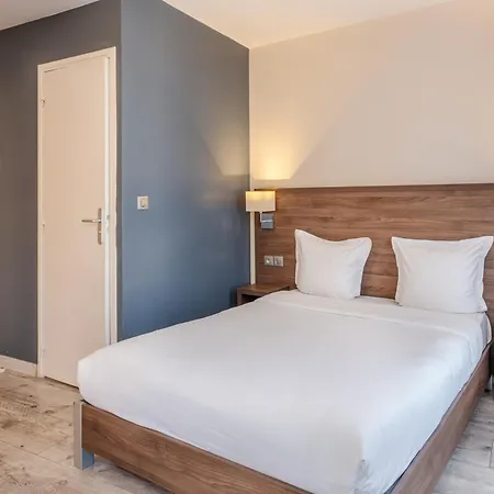 La Perle Montparnasse Hotel