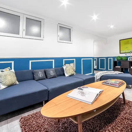 Manray House - Beautiful Three Bedroom Apartment- Center * Paris