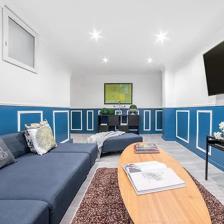 Apartment Manray House - Beautiful Three Bedroom Apartment- Center *