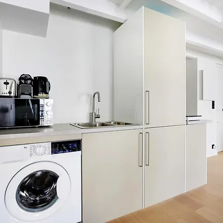 Charming Air-conditioned For A Cosy Atmosphere Apartment Paris