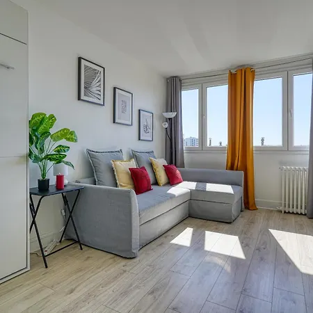 Apartment 4 People Accord Arena Bercy