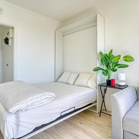 4 People Accord Arena Bercy Apartment Paris