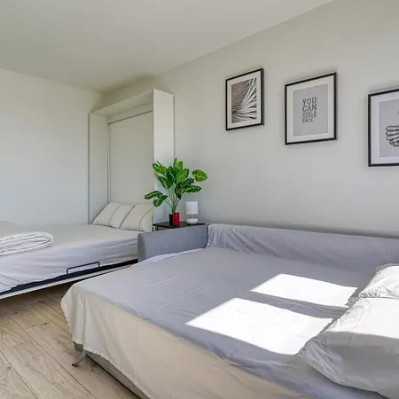4 People Accord Arena Bercy Apartment Paris