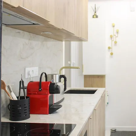 Apartment Charming 2-room In The Heart Of