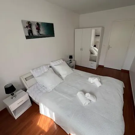 Apartment Saint Bernard Paris