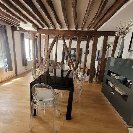 Appartamento Charme De L'ancien, Refait A Neuf *