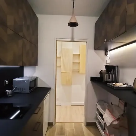 Apartment Rue Du Faubourg St Honore #1 - 8 *