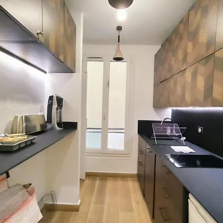 Rue Du Faubourg St Honore #1 - 8 Apartamento
