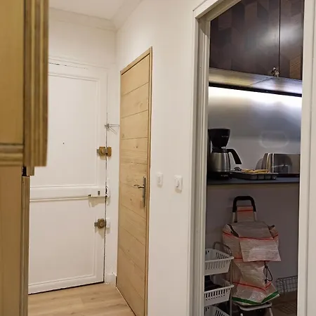 Apartment Rue Du Faubourg St Honore #1 - 8 *