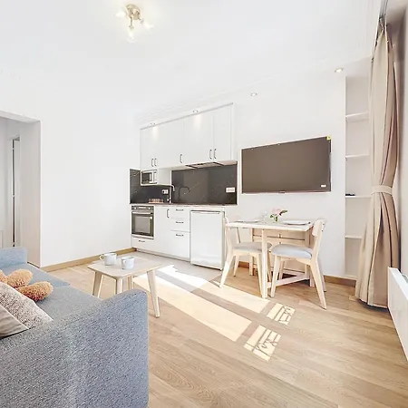 122 - Luxueux Pied-a-terre Parisien